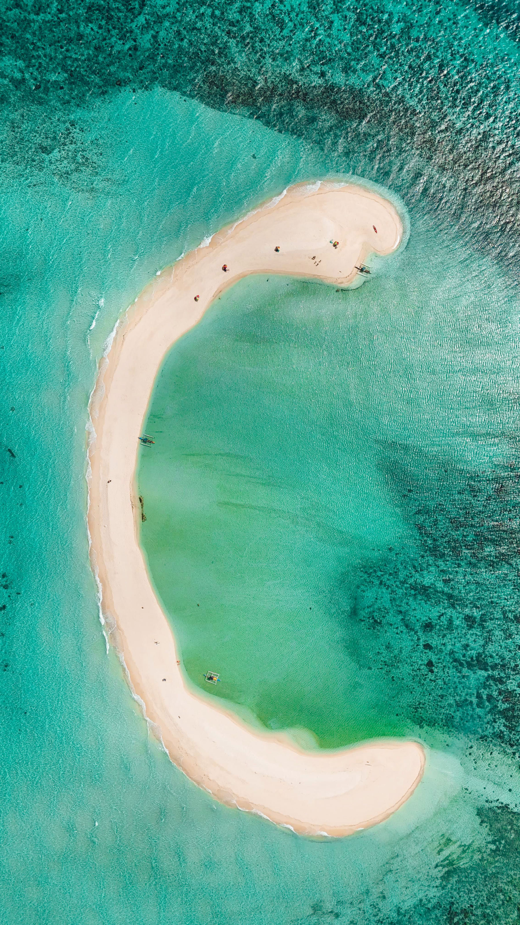 Una isla desierta solo para ustedes