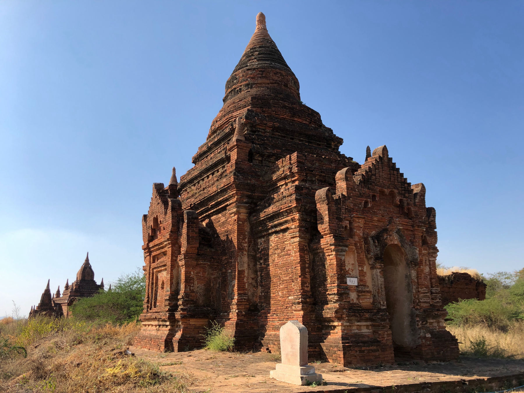 Coucher de soleil sur les temples de Bagan