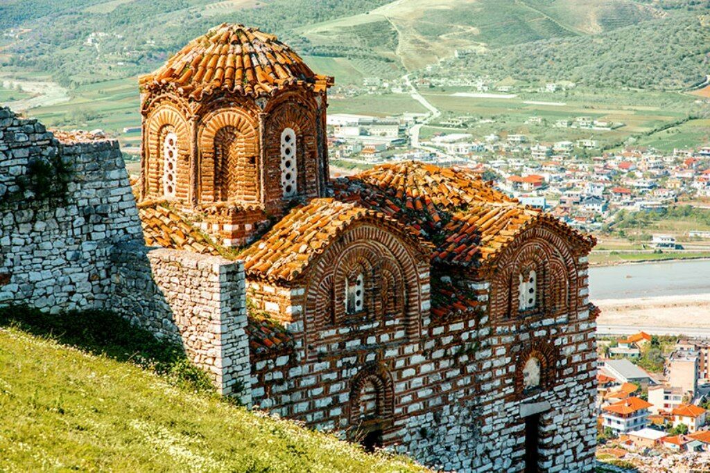 Pogradec – Berat