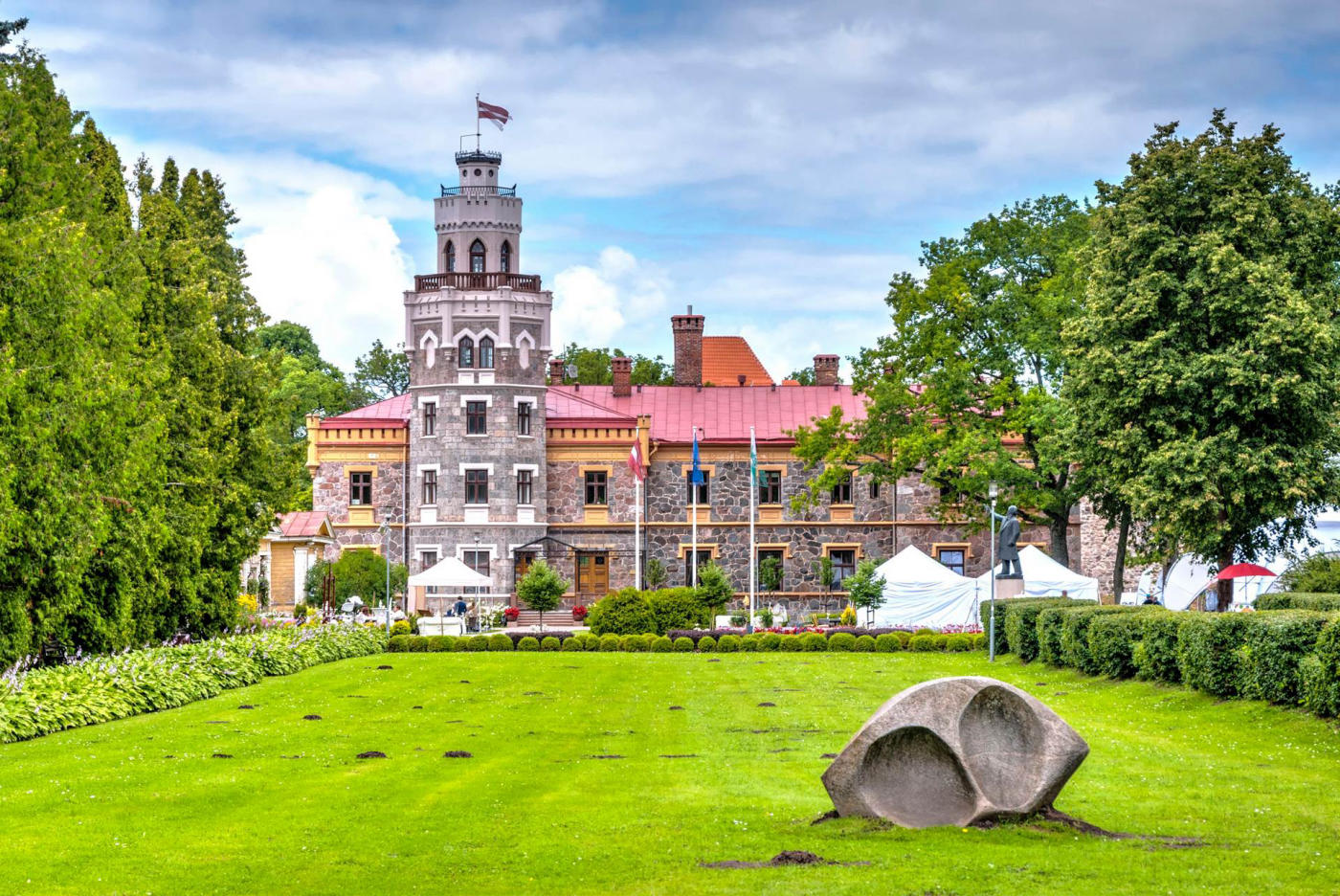 Sigulda – Turaida – Cēsis – Tallin