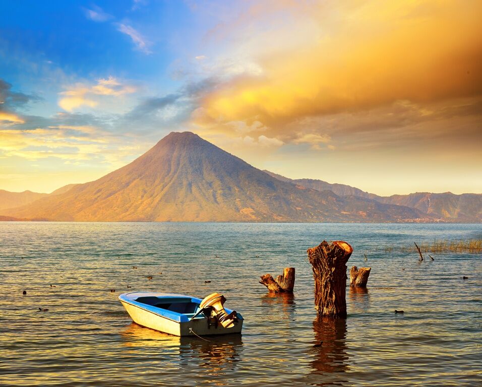 Rumbo a Guatemala: Copán en Honduras, Río Dulce, Tikal, Atitlán y Antigua