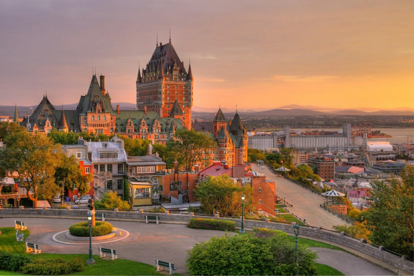 Rumbo a la Bella Provincia: Montreal, Quebec, Tadoussac y el Lago San Juan