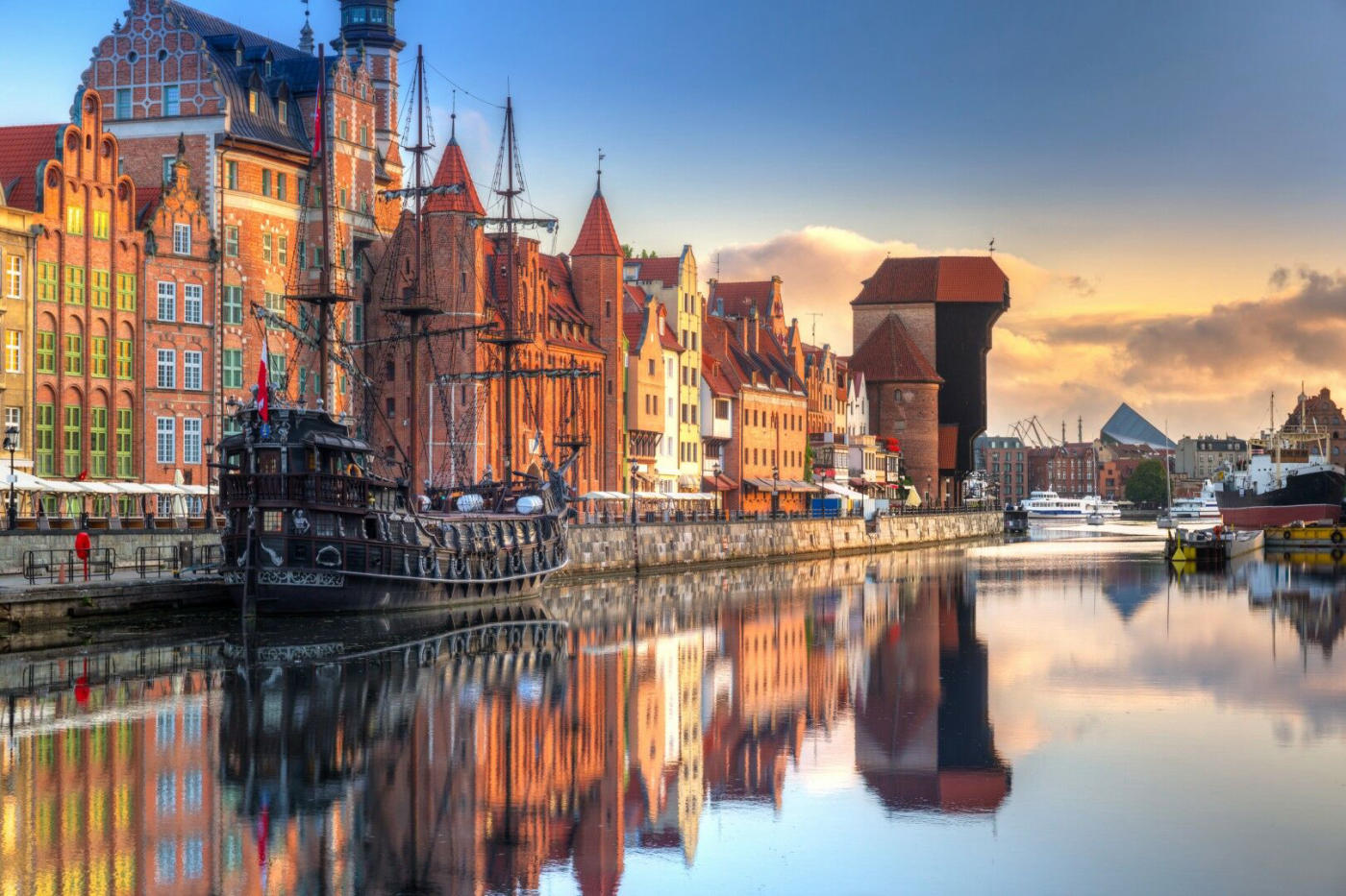 Wonders of Poland: Kraków, Wieliczka, Auschwitz, Gdańsk, Malbork and Warsaw