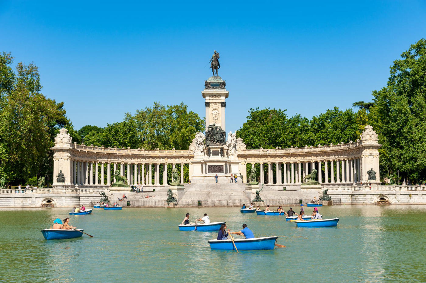 Madrid celebrates — photo 4