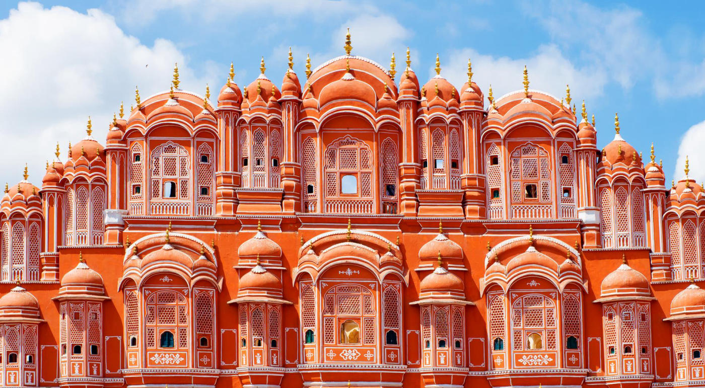 The Magic of Rajasthan: Desert Forts, Udaipur, Jaipur and the Taj Mahal