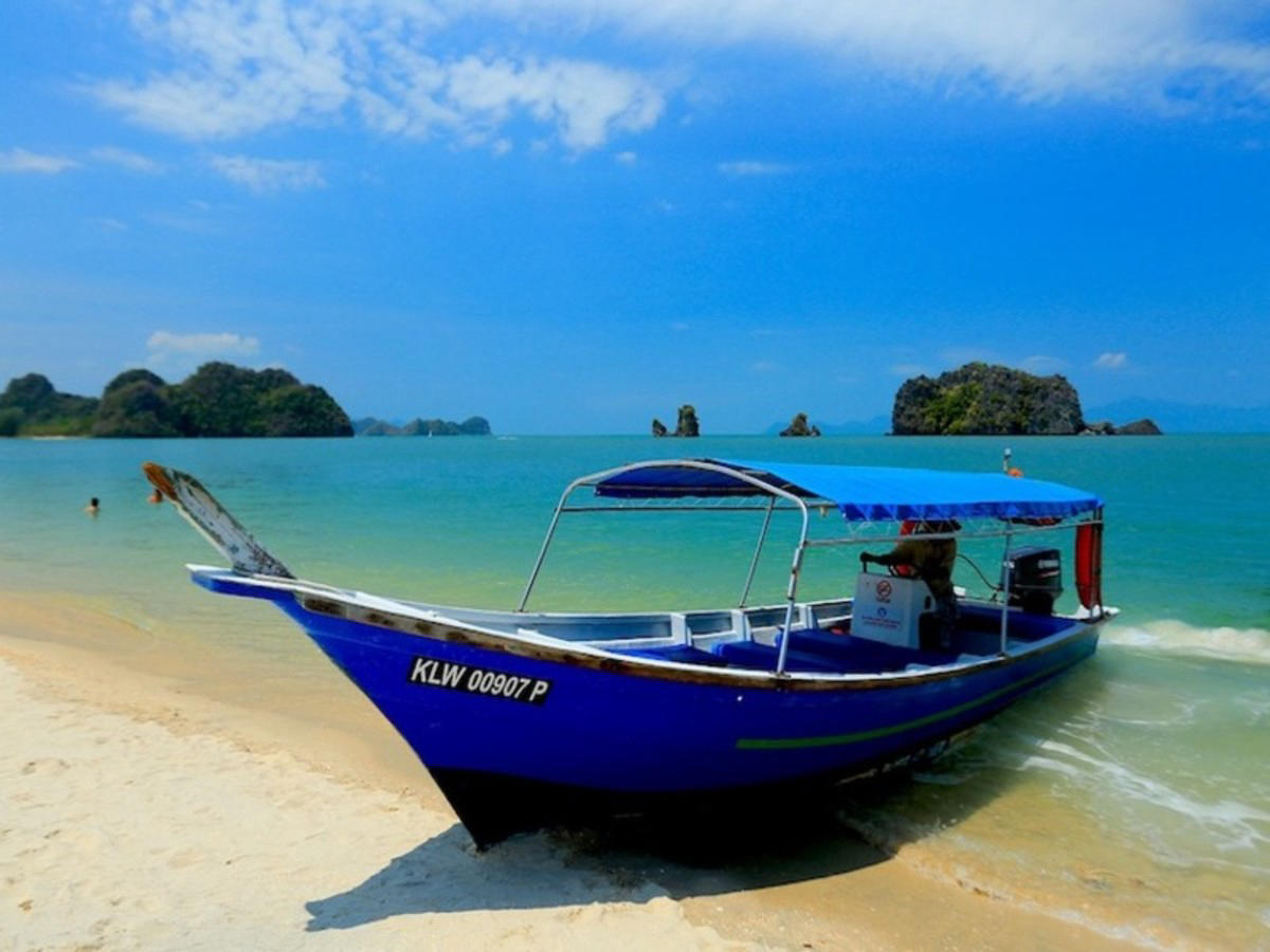 Beach stay, free day