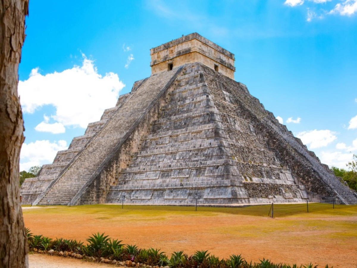 Izamal – Chichén Itzá – Valladolid