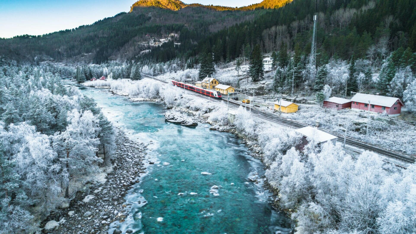Escapada a los fiordos nevados: Oslo, el tren de Flåm y Bergen