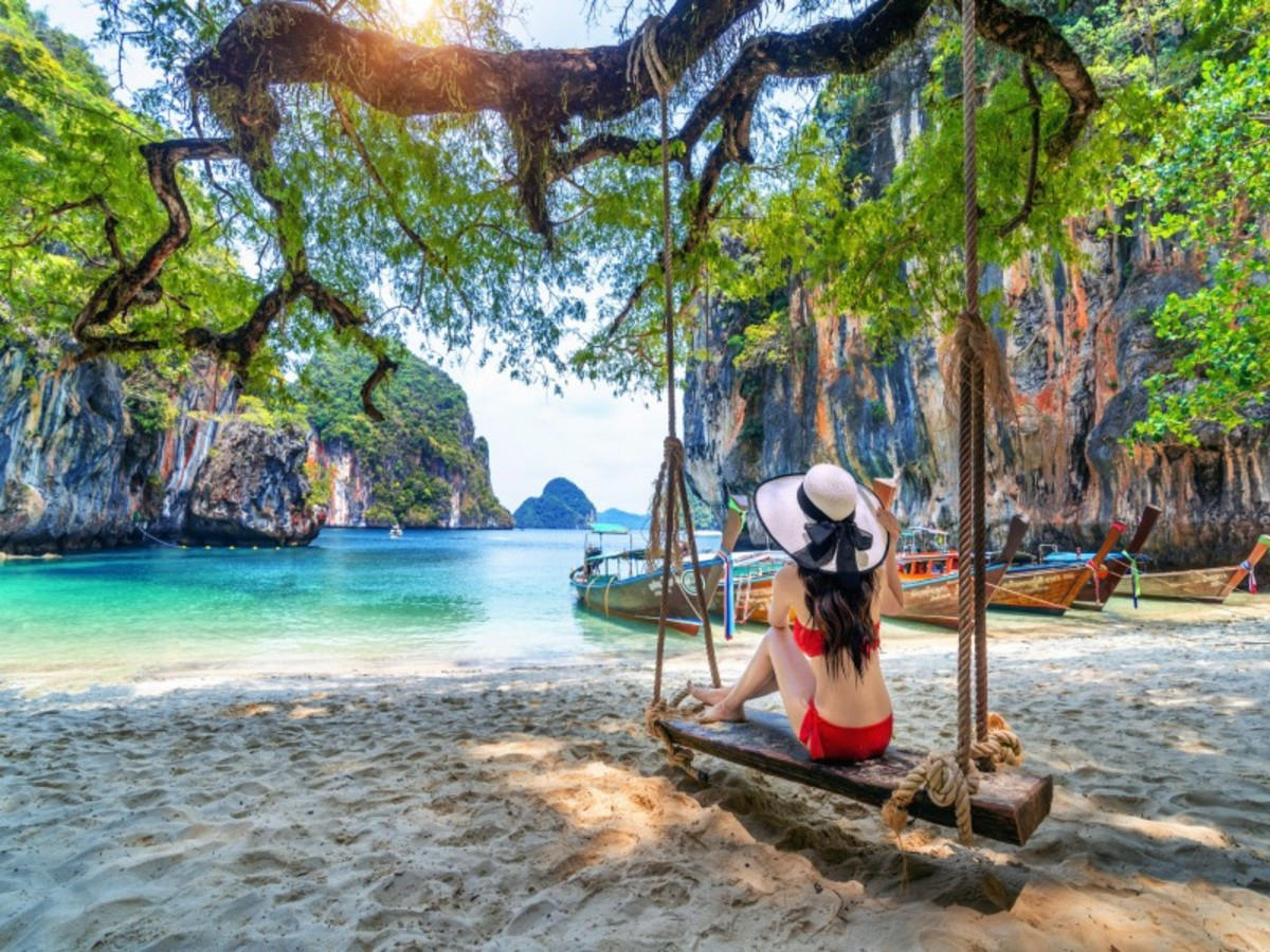 Thailand: Phuket, Phang Nga Bay, Krabi, Phi Phi and Khao Lak