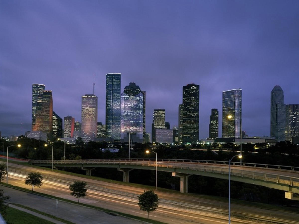 San Antonio – Houston