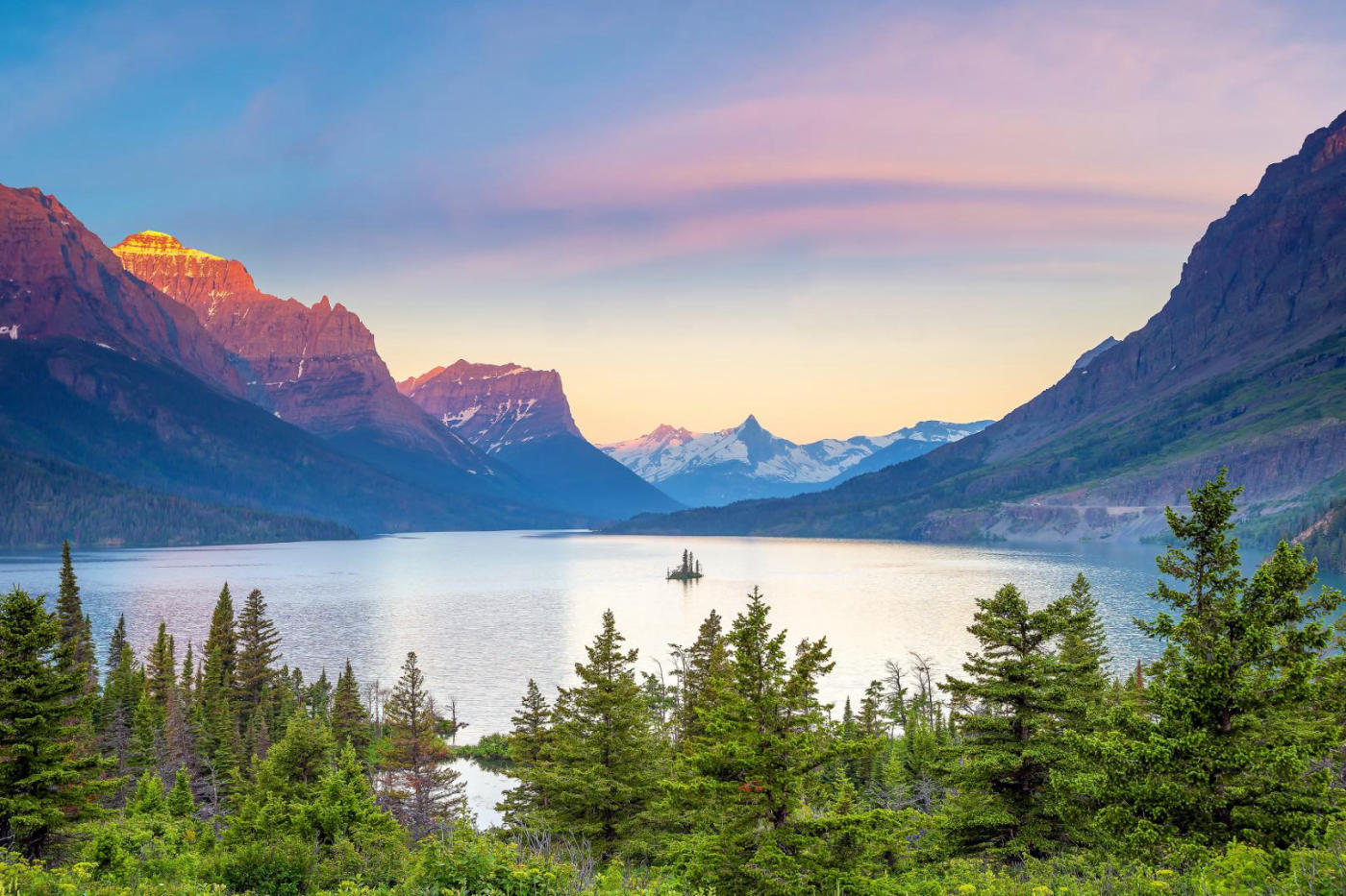 Wild Escape Up Close: Lake Tahoe, Yellowstone, Glacier and Seattle