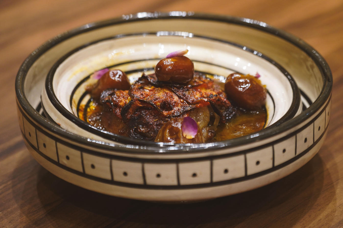 Zocos, tajines y encantadores de serpientes