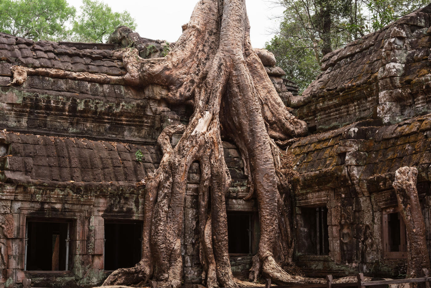 Siem Reap and Tonlé Sap: Angkor and Floating Villages — photo 4