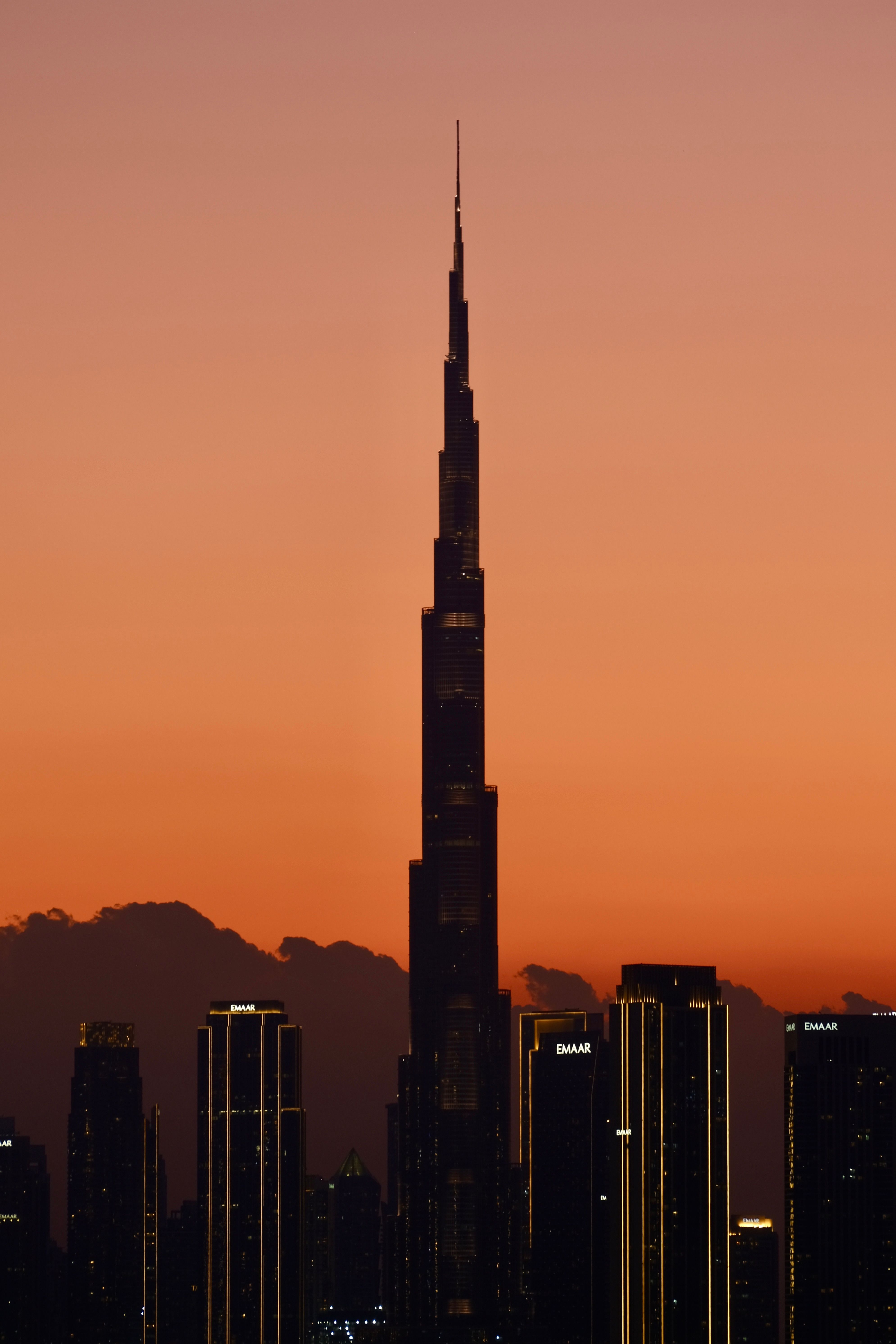Dubai and the Desert: Skyscrapers and a Night Under Canvas — photo 3