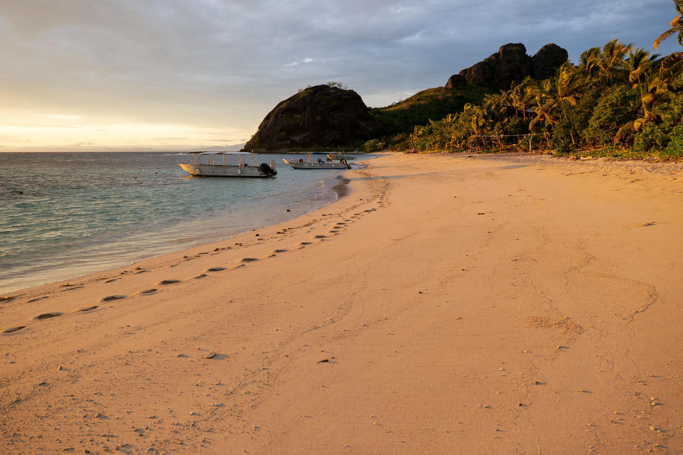 The Mamanuca Islands: Diving and Deserted Islands — photo 7