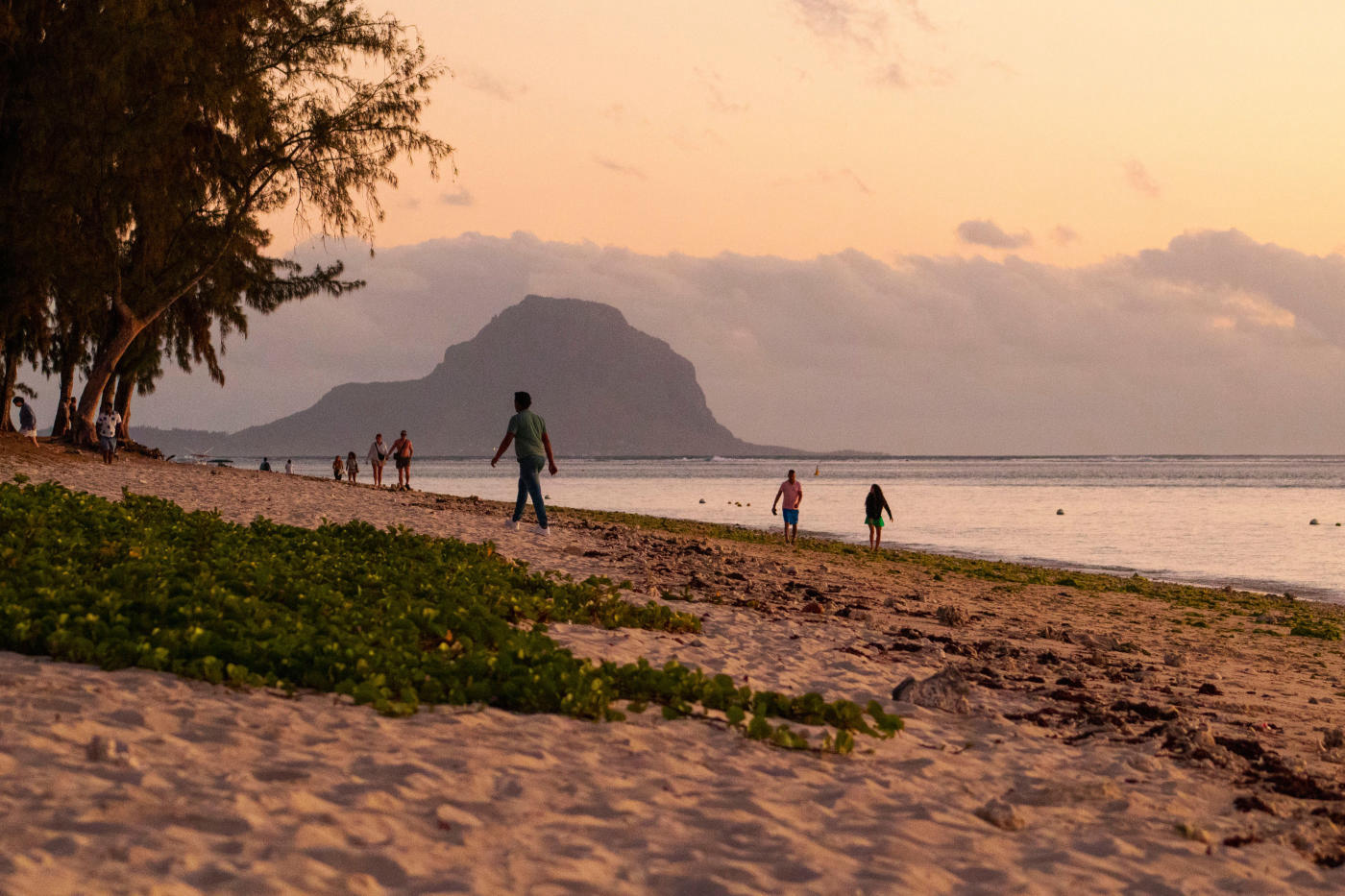 Port Louis to Le Morne Brabant — photo 1