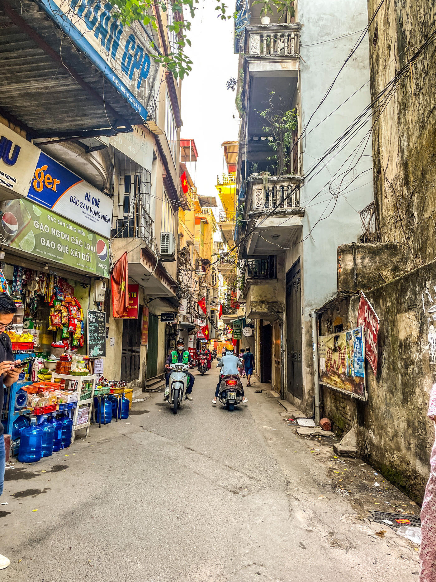 Hanoi to Ha Long Bay: Junk Boats and Northern Rice Paddies — photo 3